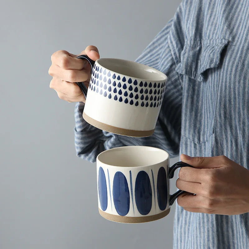 Tasse à café en céramique avec motifs de couleur bleu 450ml